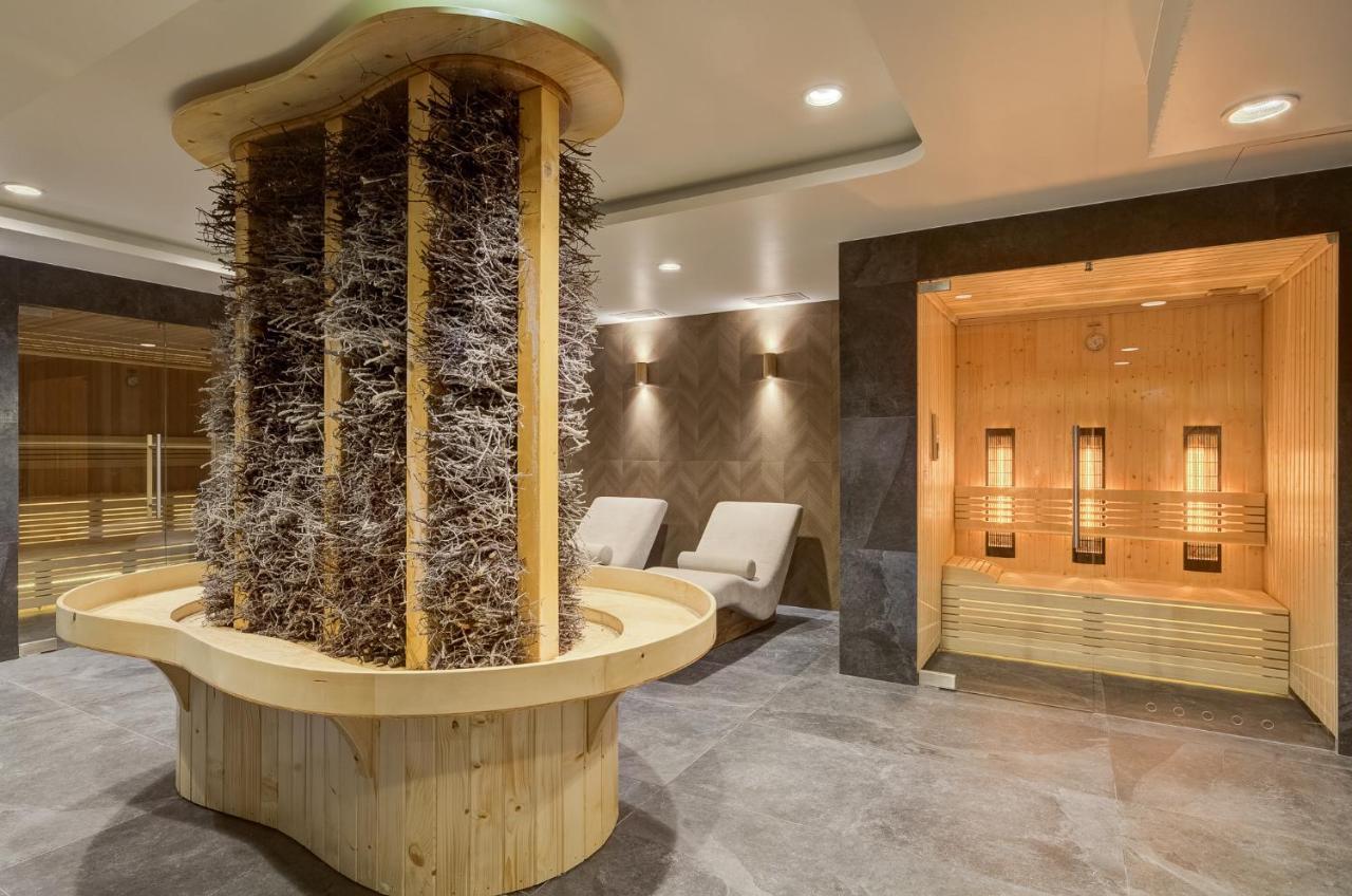 Tatrzanska Hotel 4*